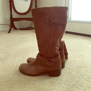 Brown leather riding boots with heel