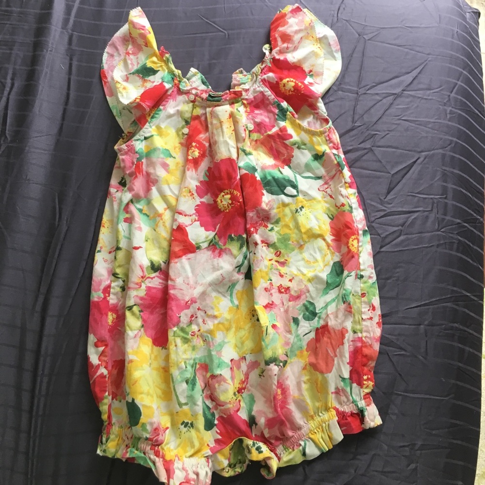 💓Host Picks 🎊🎈Ralphlauren Baby Girl  Romper 24M