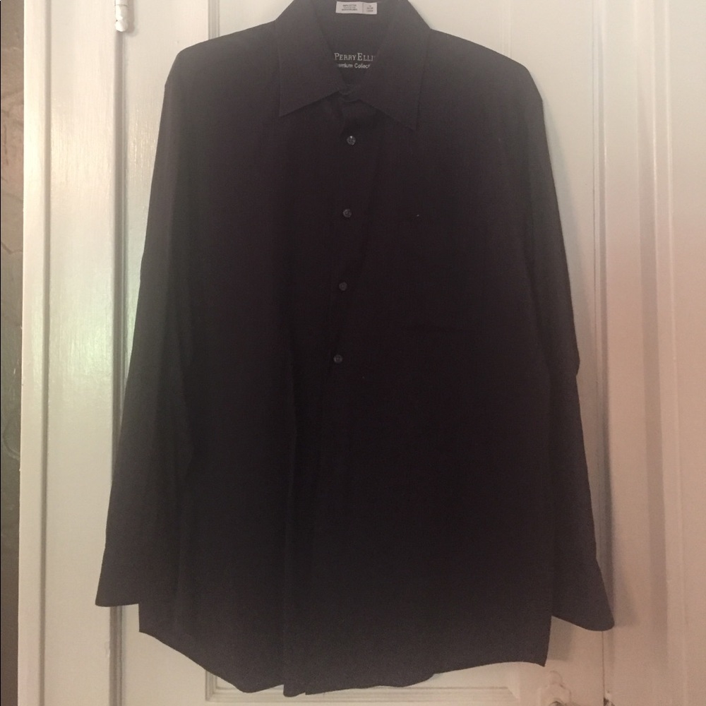 Perry Ellis Premium Collection Button Down