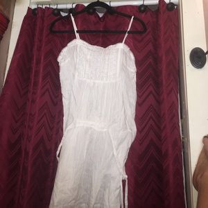 SO XL NWT white top great for summer