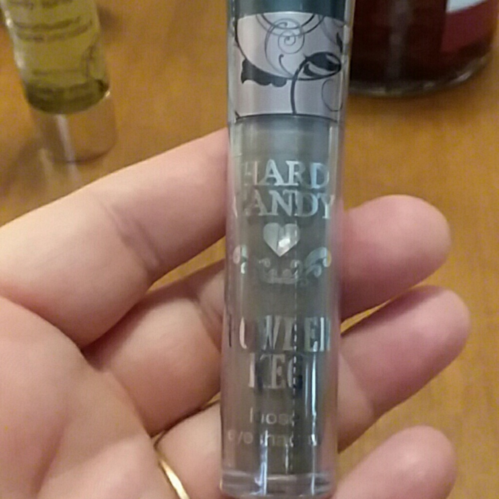 Powder keg loose eyeshadow