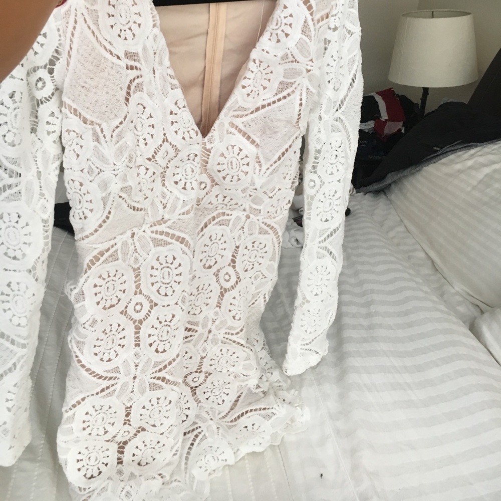Miss guided us crochet white long sleeve dress