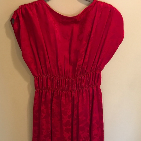 Rouge Velvet Brand Dress - Picture 2 of 3