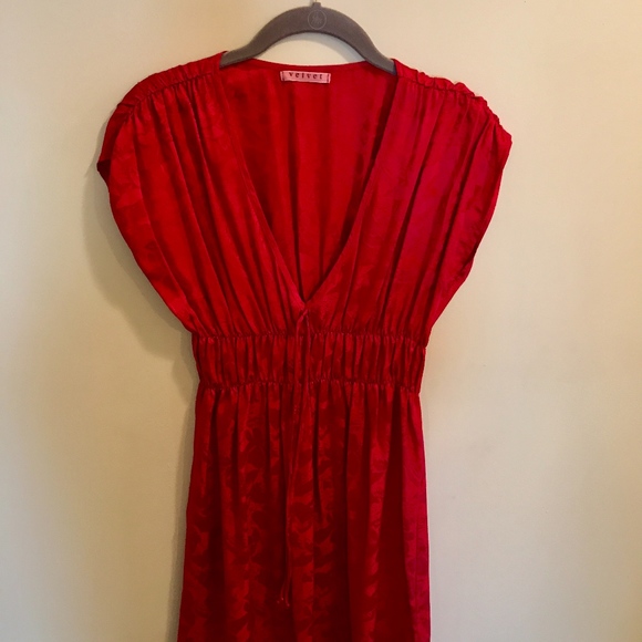 Rouge Velvet Brand Dress - Picture 3 of 3