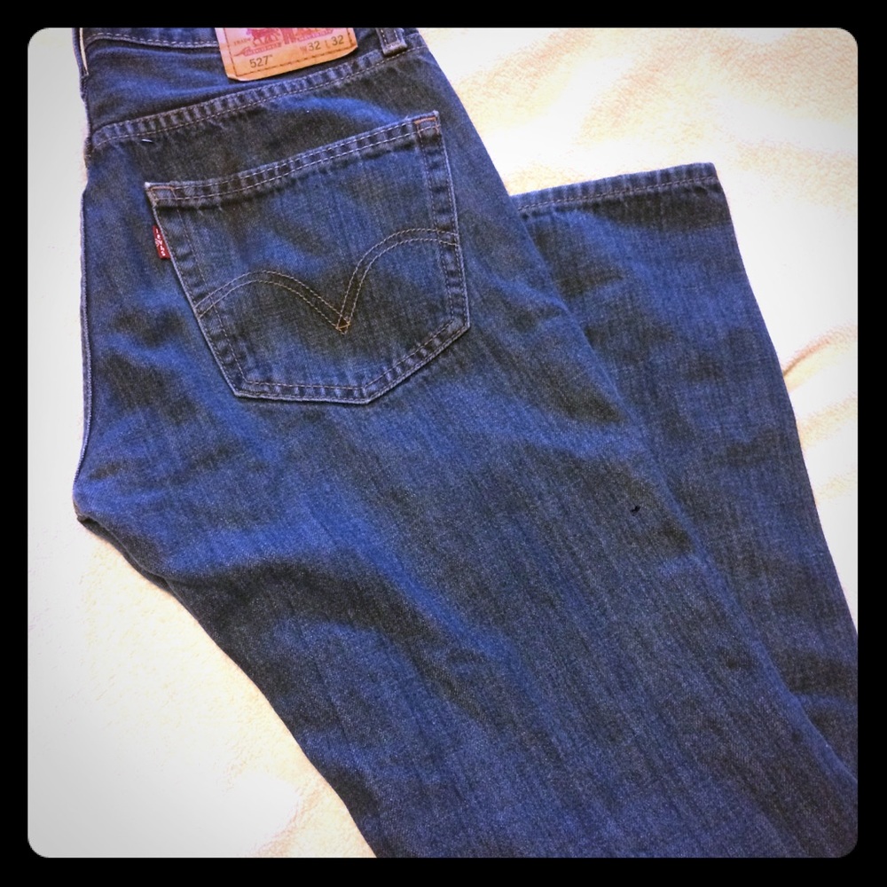 Levi's 527