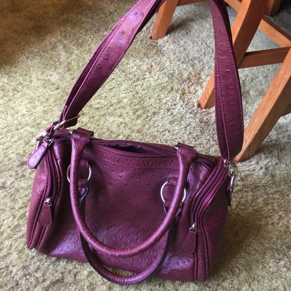 Bueno Handbags - Burgundy cross body