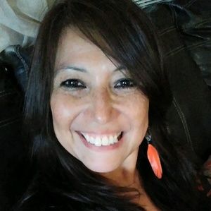 Meet your Posher, Veronica