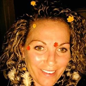 Meet your Posher, Candace-candy