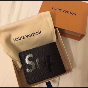 Supreme x Louis Vuitton black Wallet