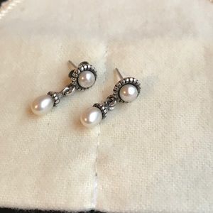 Vintage cultured pearl earrings