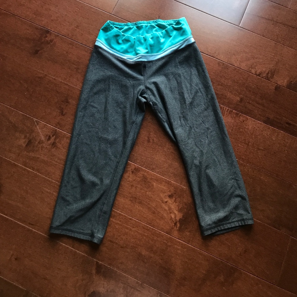 Workout capris