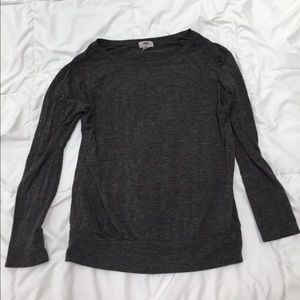 grey sweatshirt