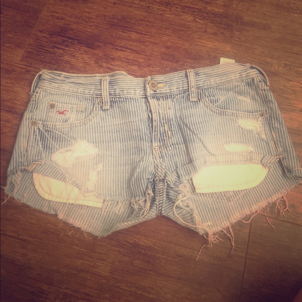 Hollister denim cut off shorts 1