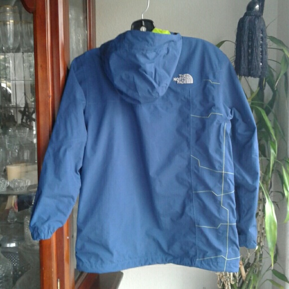THE NORTH FACE BOYS "HYVENT" JACKET - Picture 4 of 5
