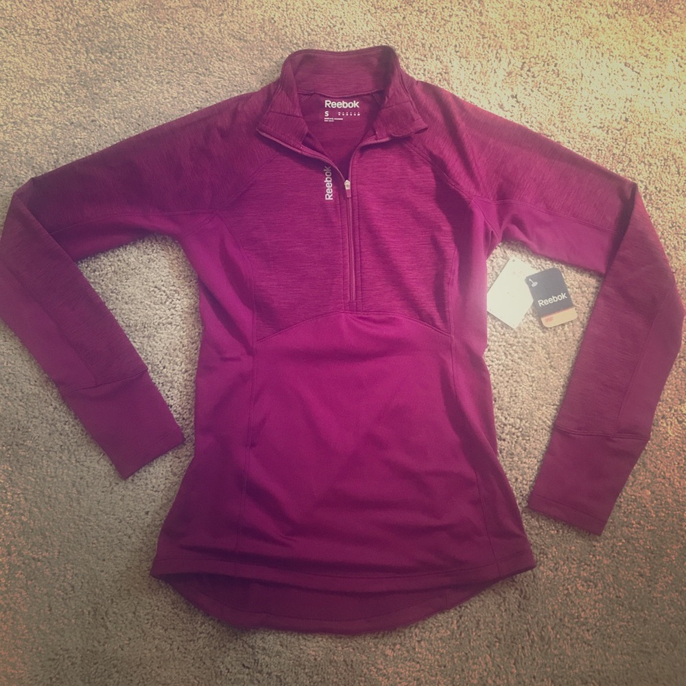 Reebok half zip pull over - Picture 1 of 1