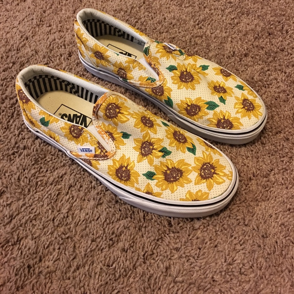 Vans - Size 9