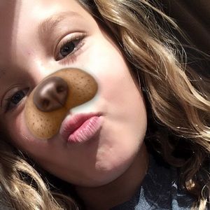 Meet your Posher, Lexi