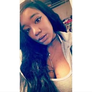 Meet your Posher, Tyona