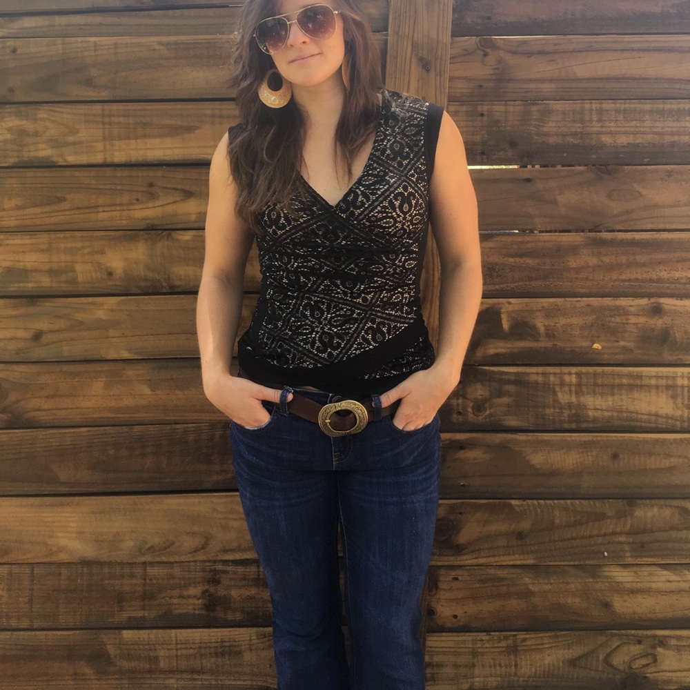 Black Lacey overlay tank closet clear out!!