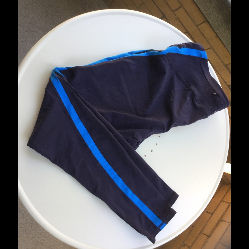 GAP fit dry-fit leggings