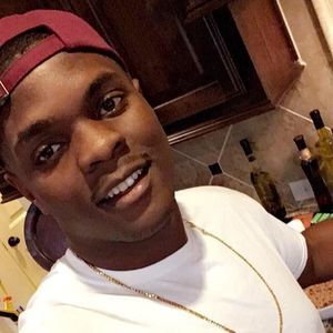 Meet your Posher, Addison