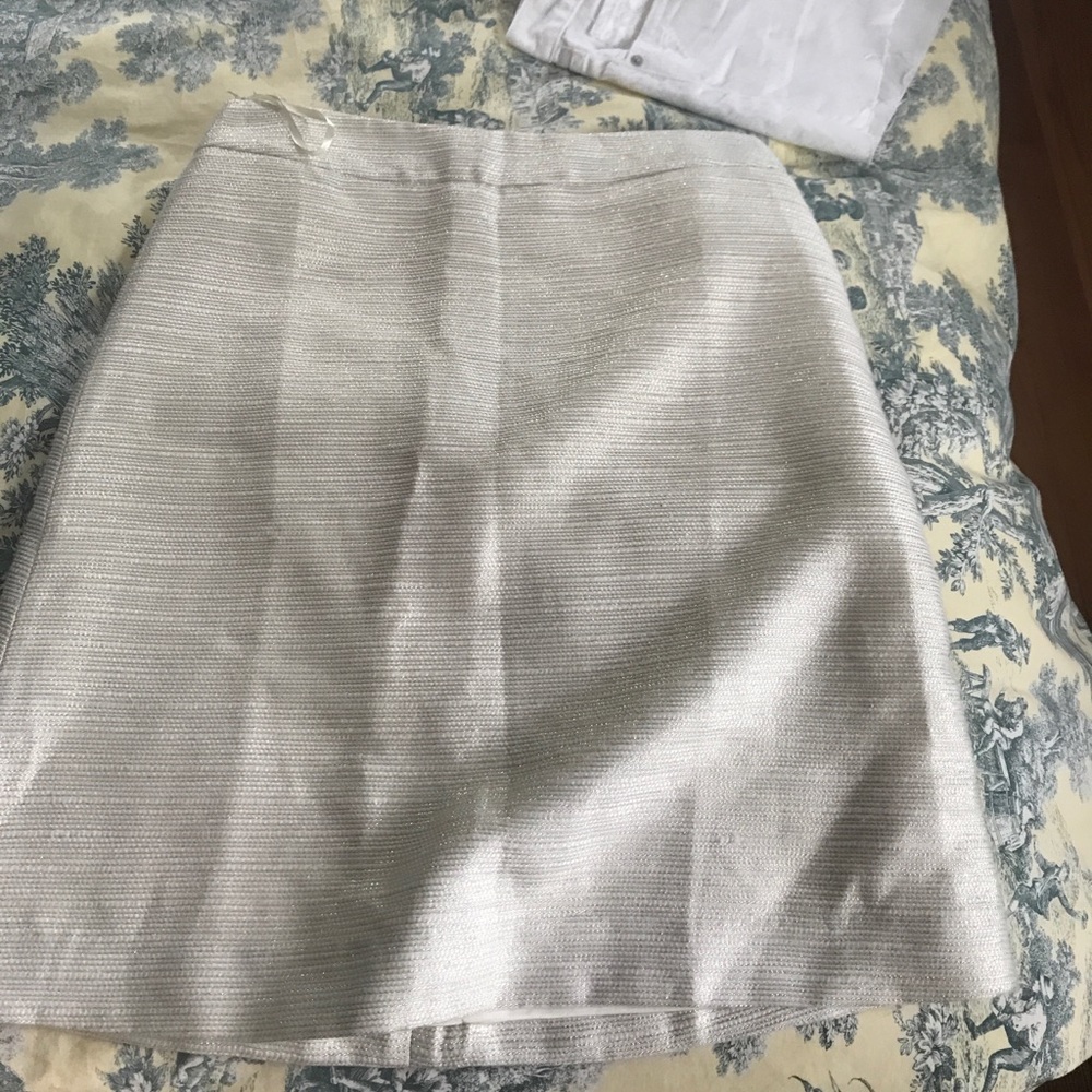 Gold skirt , never worn