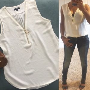 •Oversized Zipper Tank•