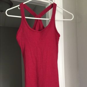 Lululemon Ebb to street tank