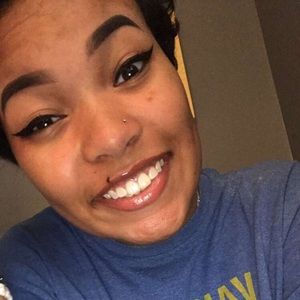 Meet your Posher, Aliah