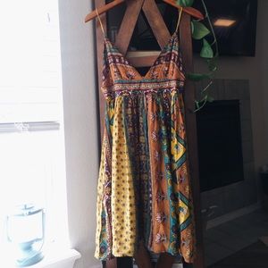 BRAND NEW w/o tag Gorgeous Novella Royale Dress