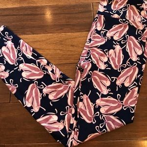 LuLaRoe Ballet Shoes One Size Leggings