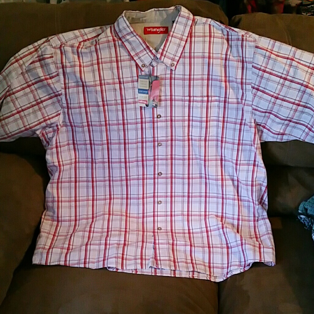Men's Wrangler plaid top