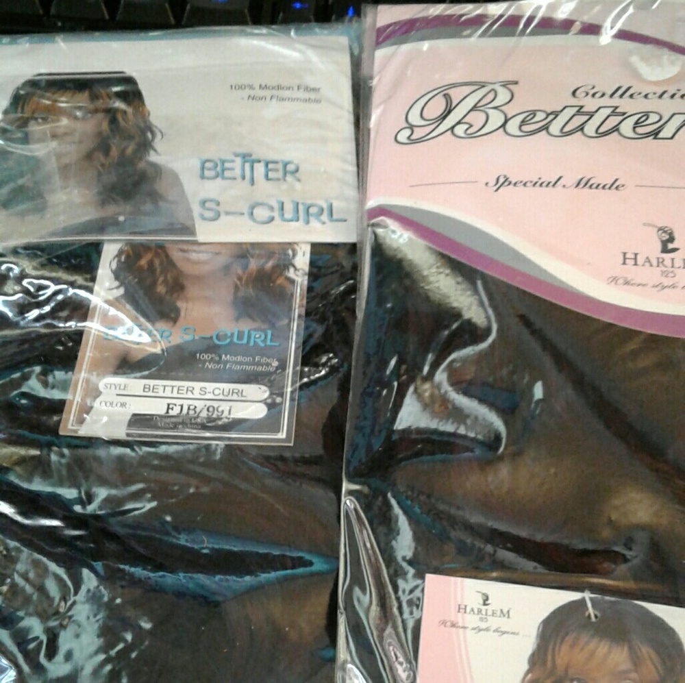 Synthetic hair extentions 2 make wigs if u choose