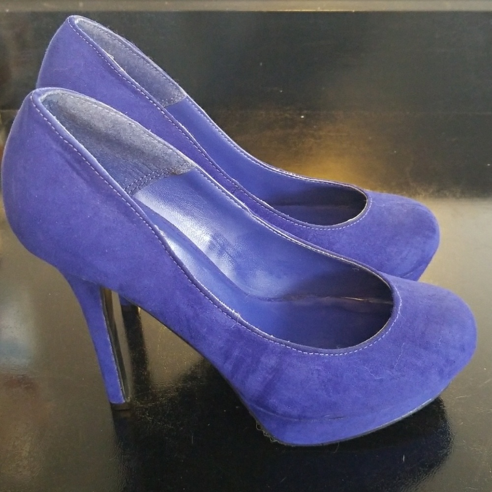 Candies Blue Suede Pumps