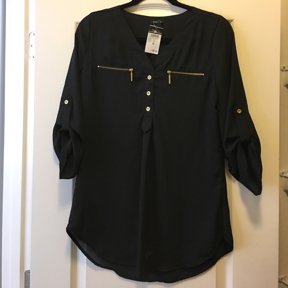 Rue 21 shirt
