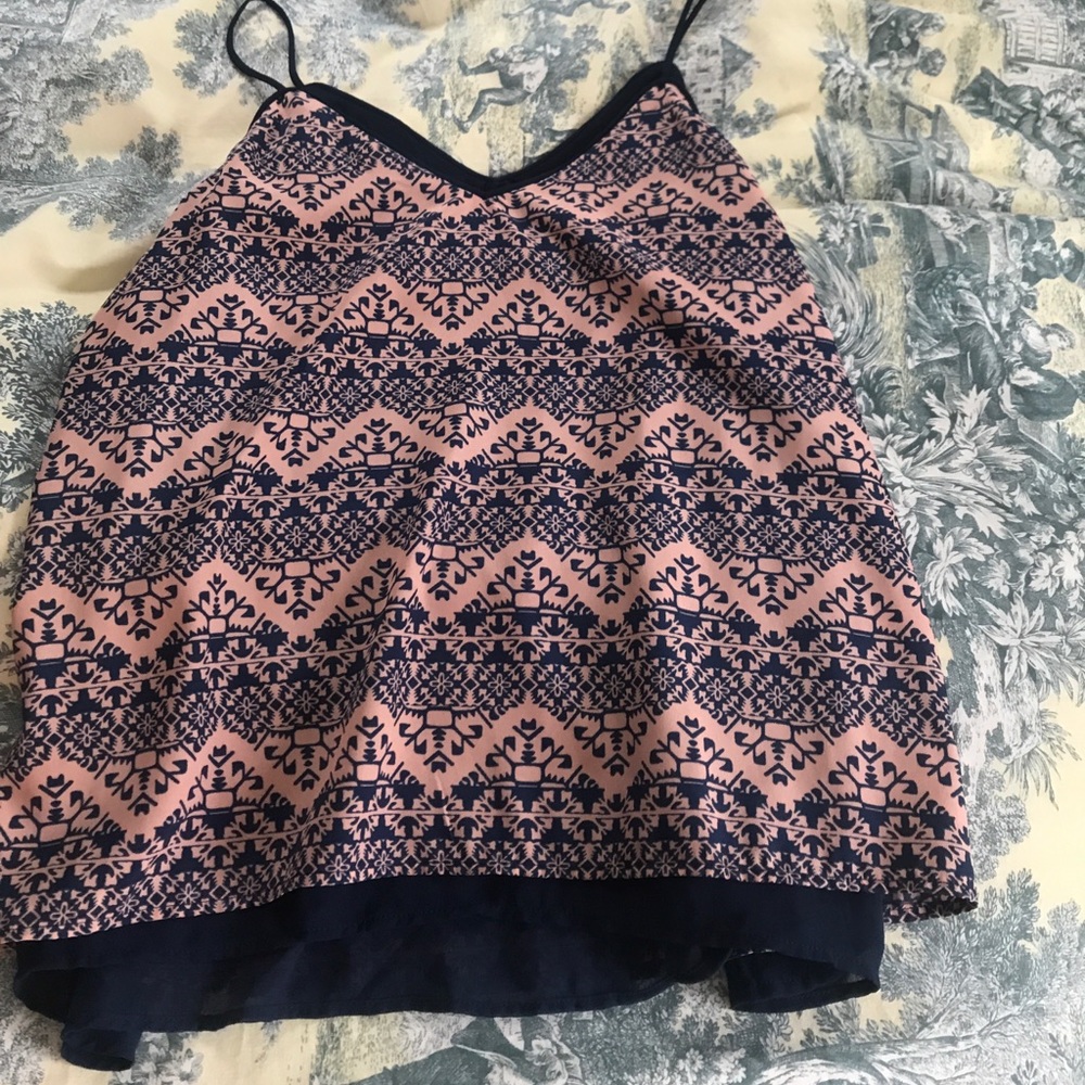 Free bird salmon and navy tank