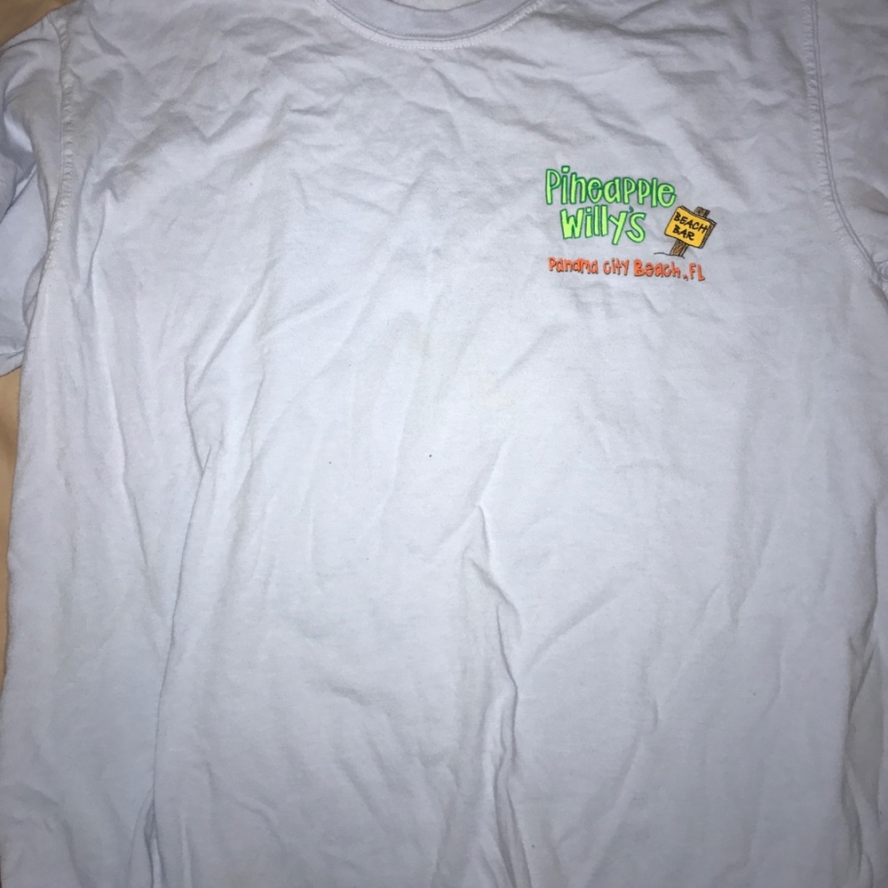 Pineapple Willy's Women's T-shirt Never worn