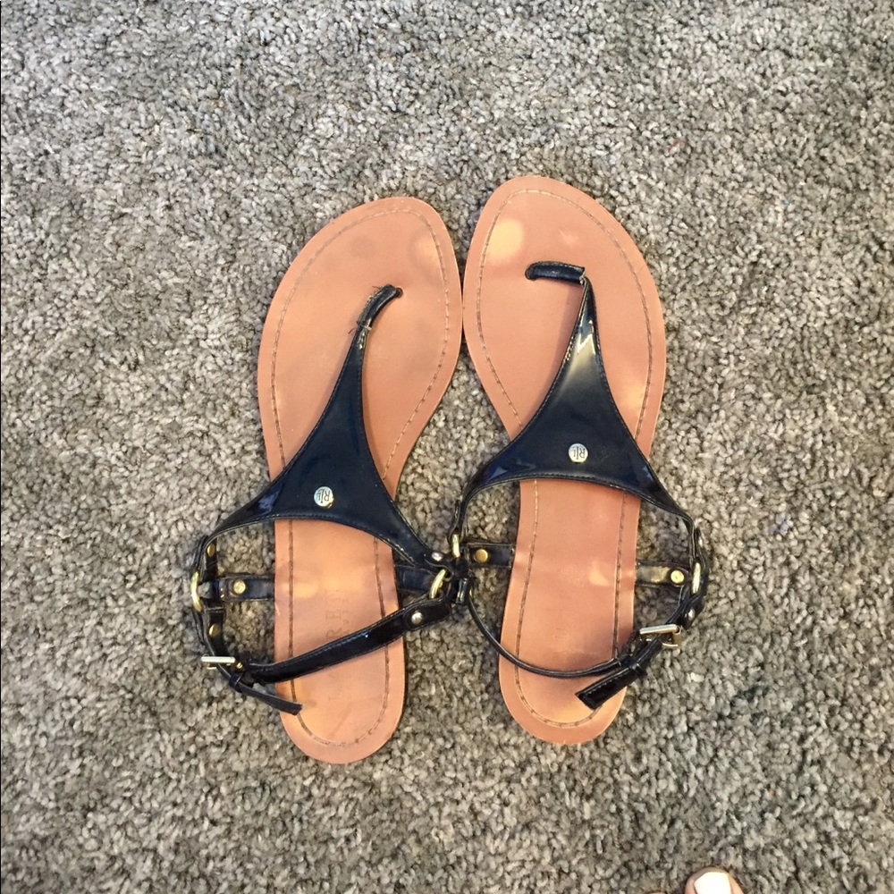 Ralph Lauren sandals has wear as shown
