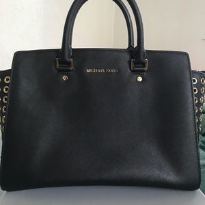 Michael Kors Selma Top Zip Satchel