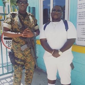 Meet your Posher, Devin