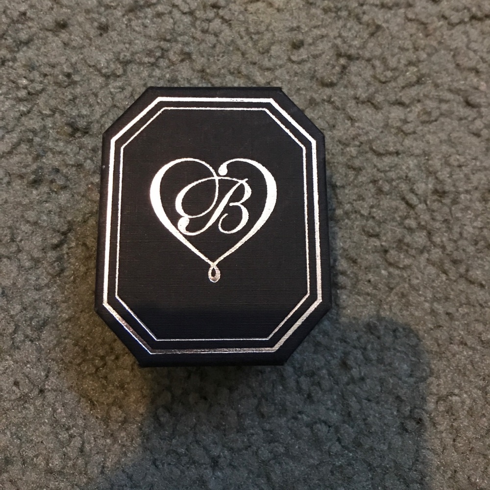 Brighton flower necklace