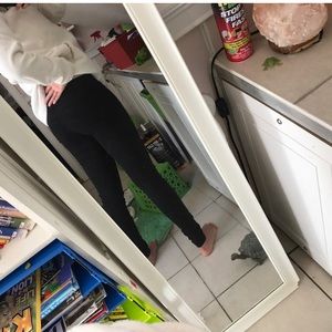 🌚🌻 black skinny jean like pants 🌻🌚