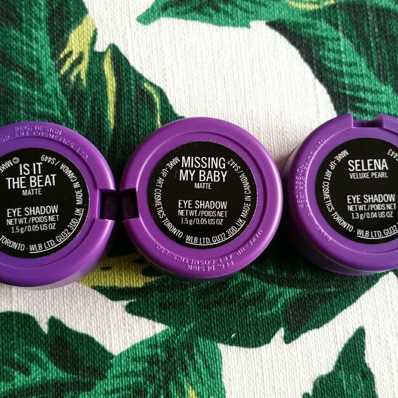 MAC Selena Collection Eyeshadow Bundle - Picture 3 of 6