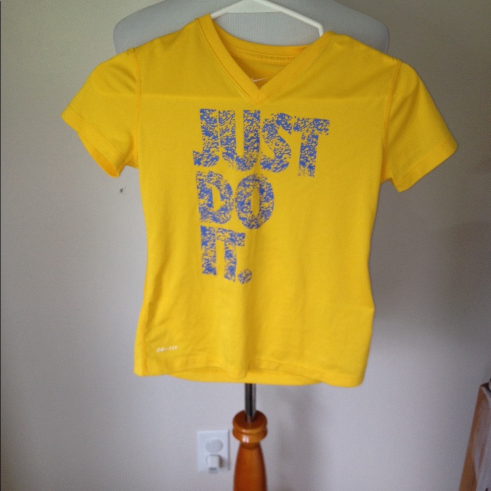 Nike dri-fit girls Just Do it shirt