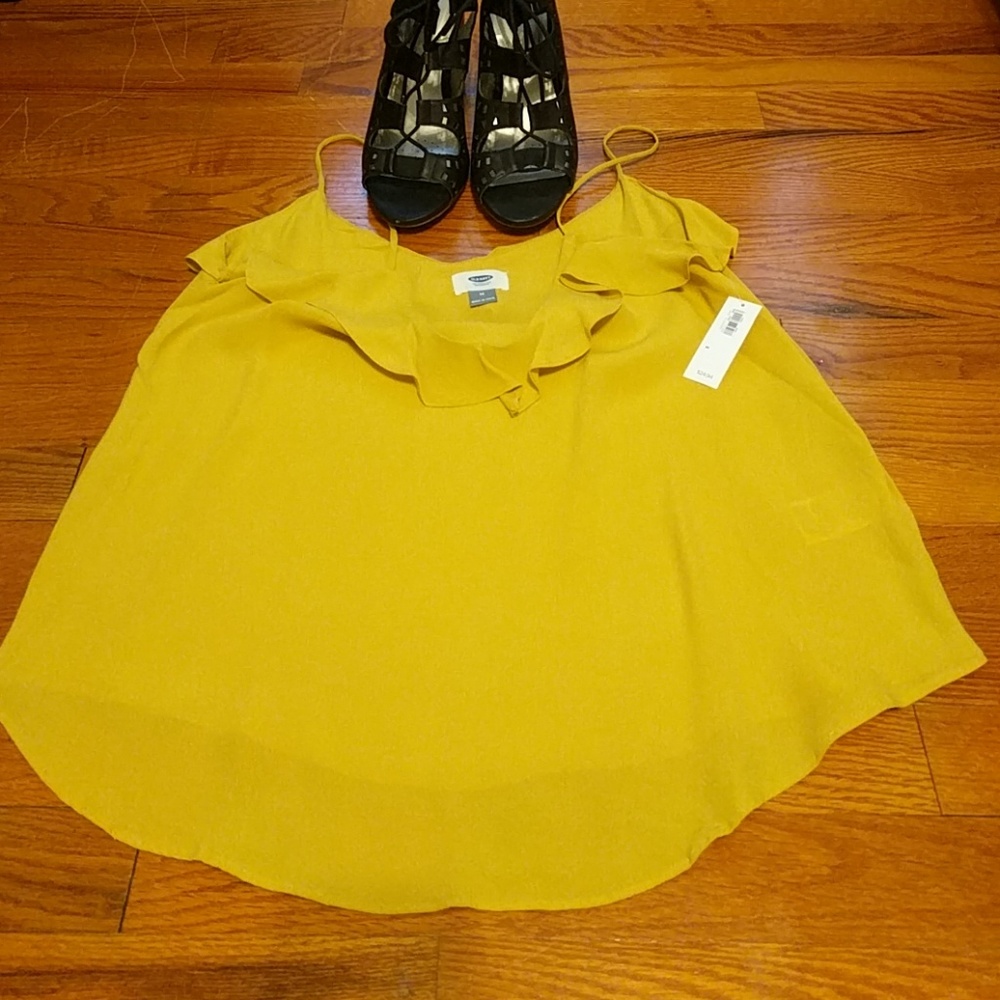🔹Old Navy🔹 Yellow Tank Top