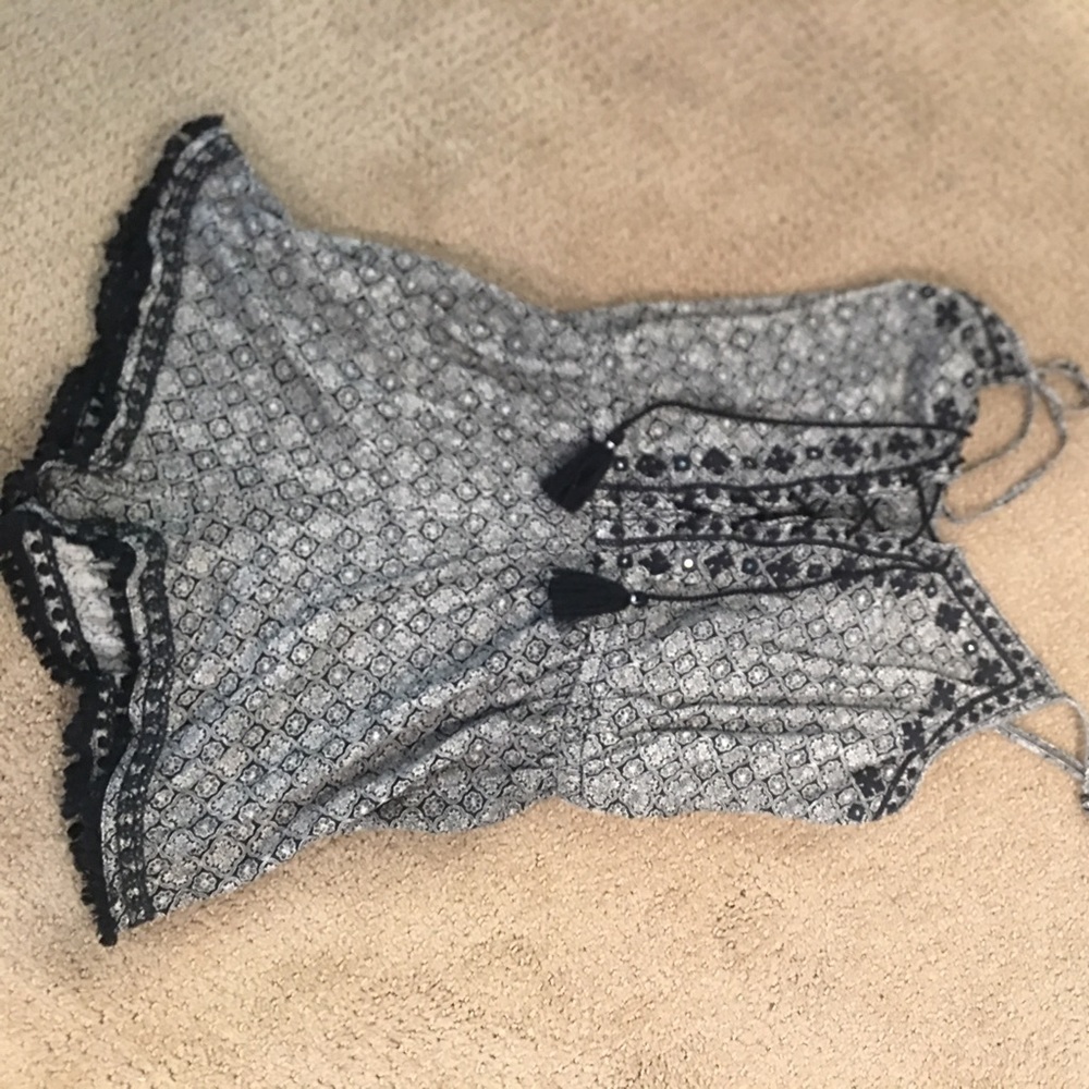 Cute romper!