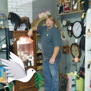 Meet your Posher, Roney