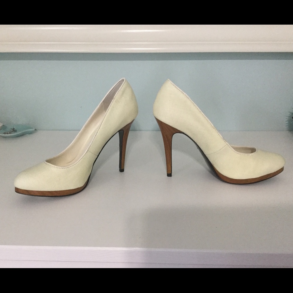 🆕Kailee Ralph Lauren heel