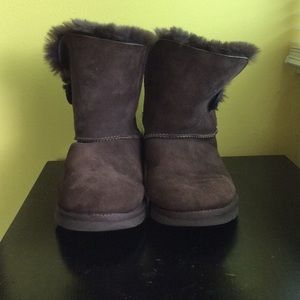 Bailey button Ugg boots