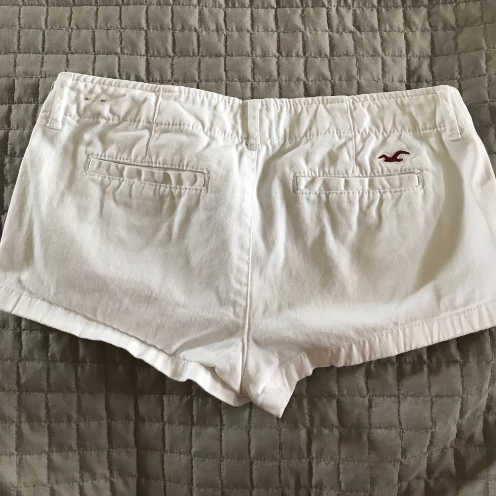 White Hollister Jean Shorts Size 3
